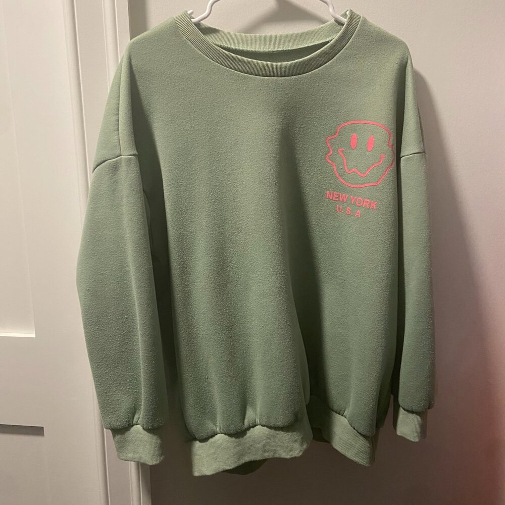 Green Sweatshirt with Graphic